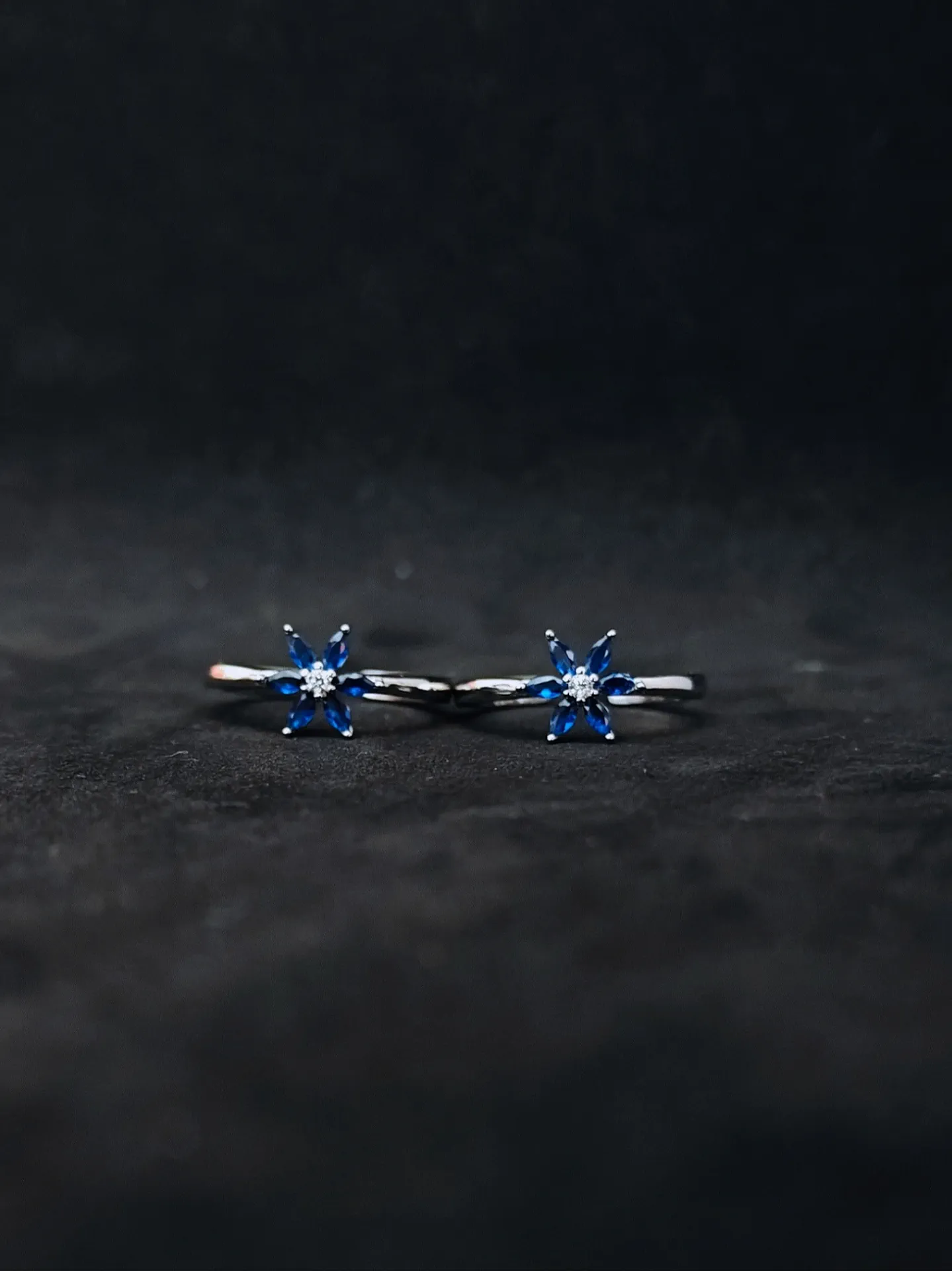 The Aurora Toe Rings