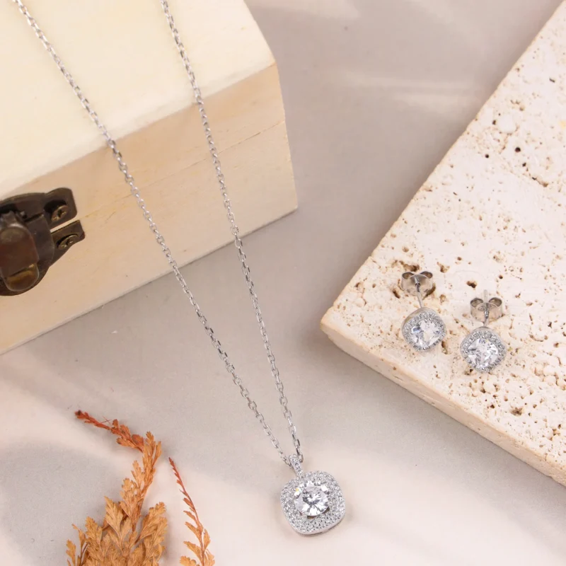 Halo Cushion Cut Set (Silver)