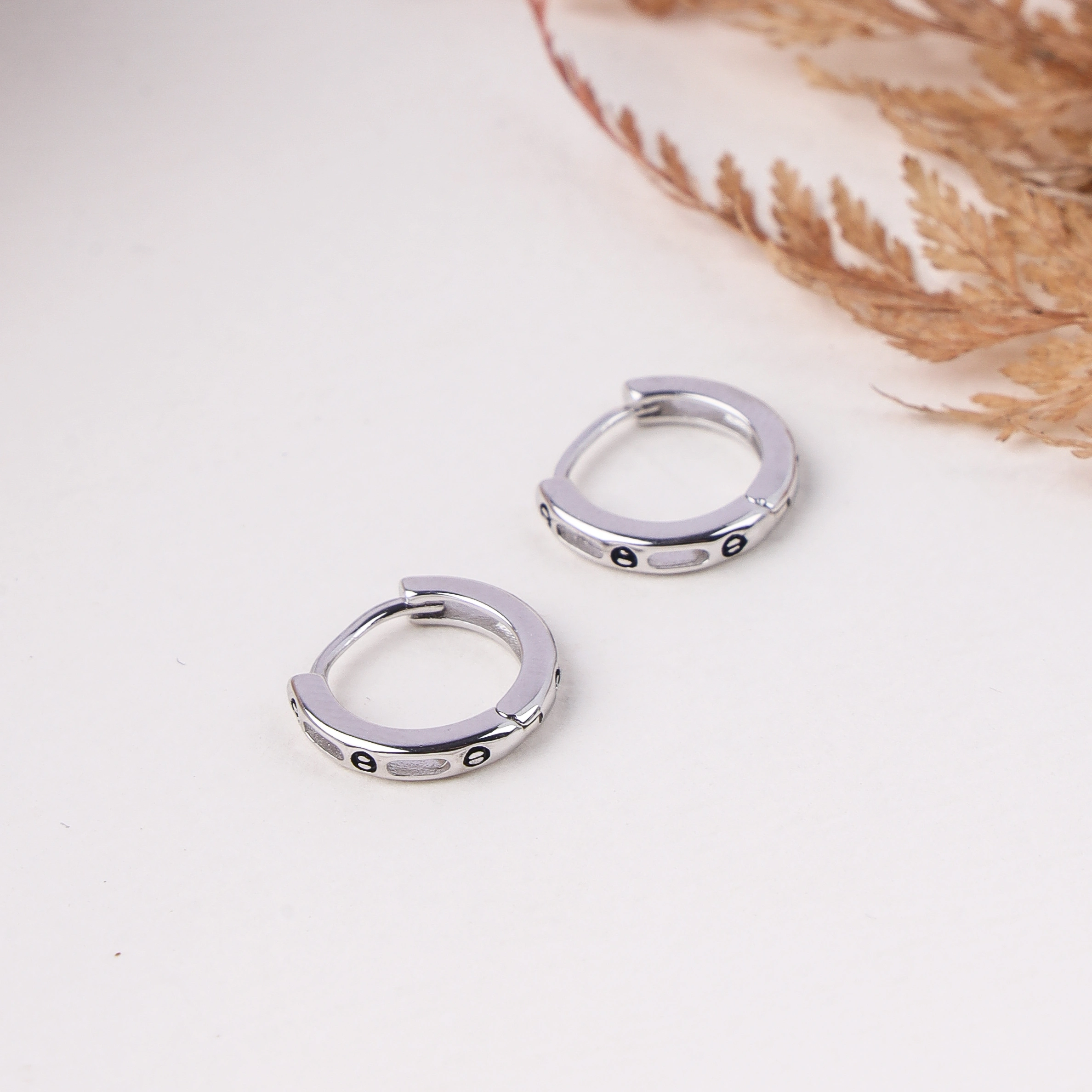 Chic Silver Hoops (Silver) - Image 2