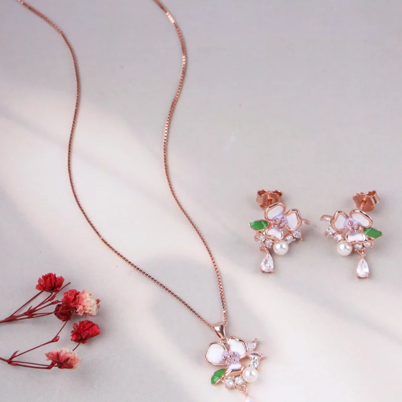 The Pearl & Leaf Cascade Set (Rose Gold)
